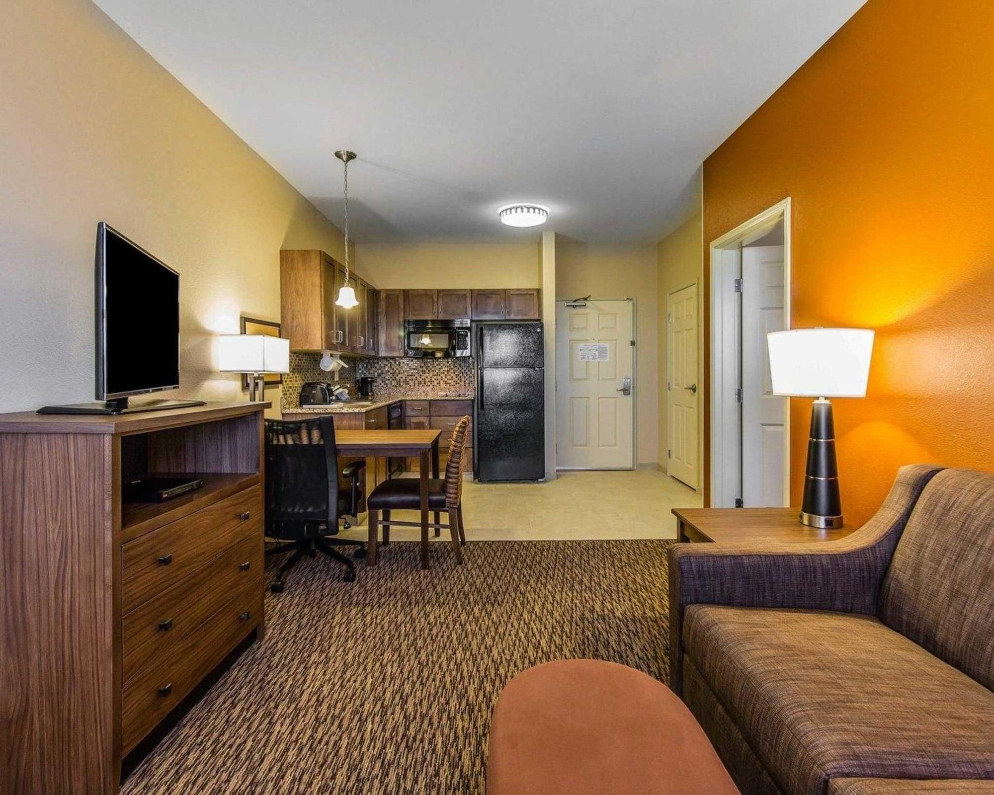 Mainstay Suites Watford City - Event Center Eksteriør bilde
