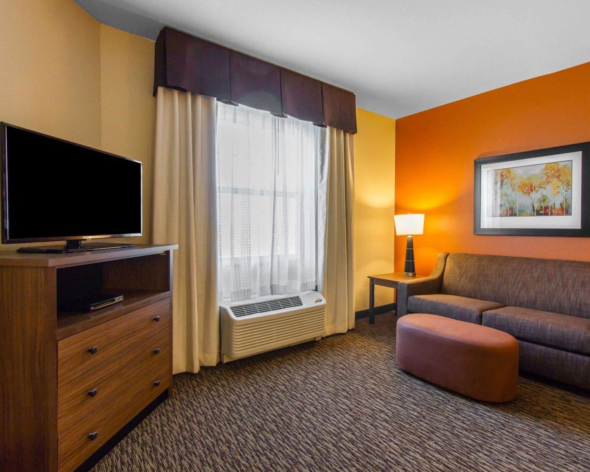 Mainstay Suites Watford City - Event Center Eksteriør bilde