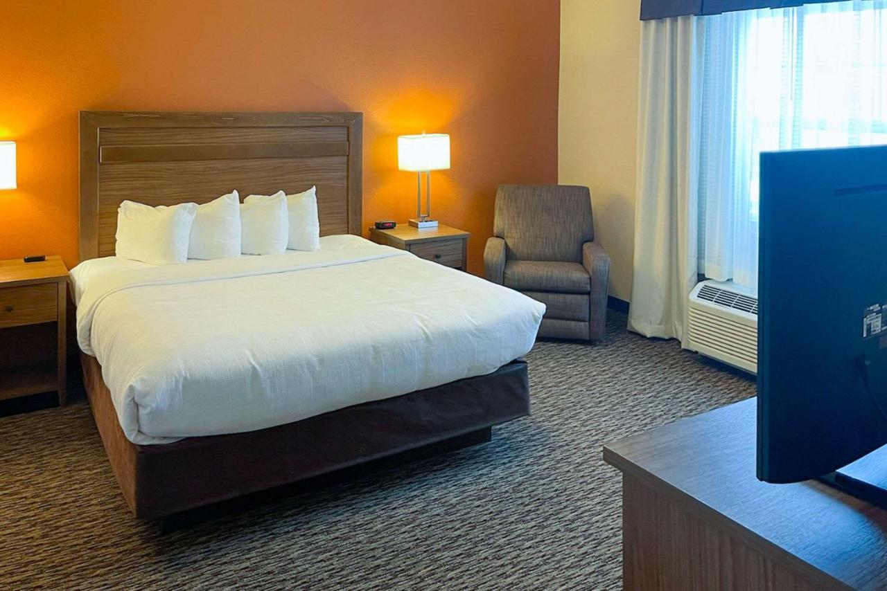 Mainstay Suites Watford City - Event Center Eksteriør bilde