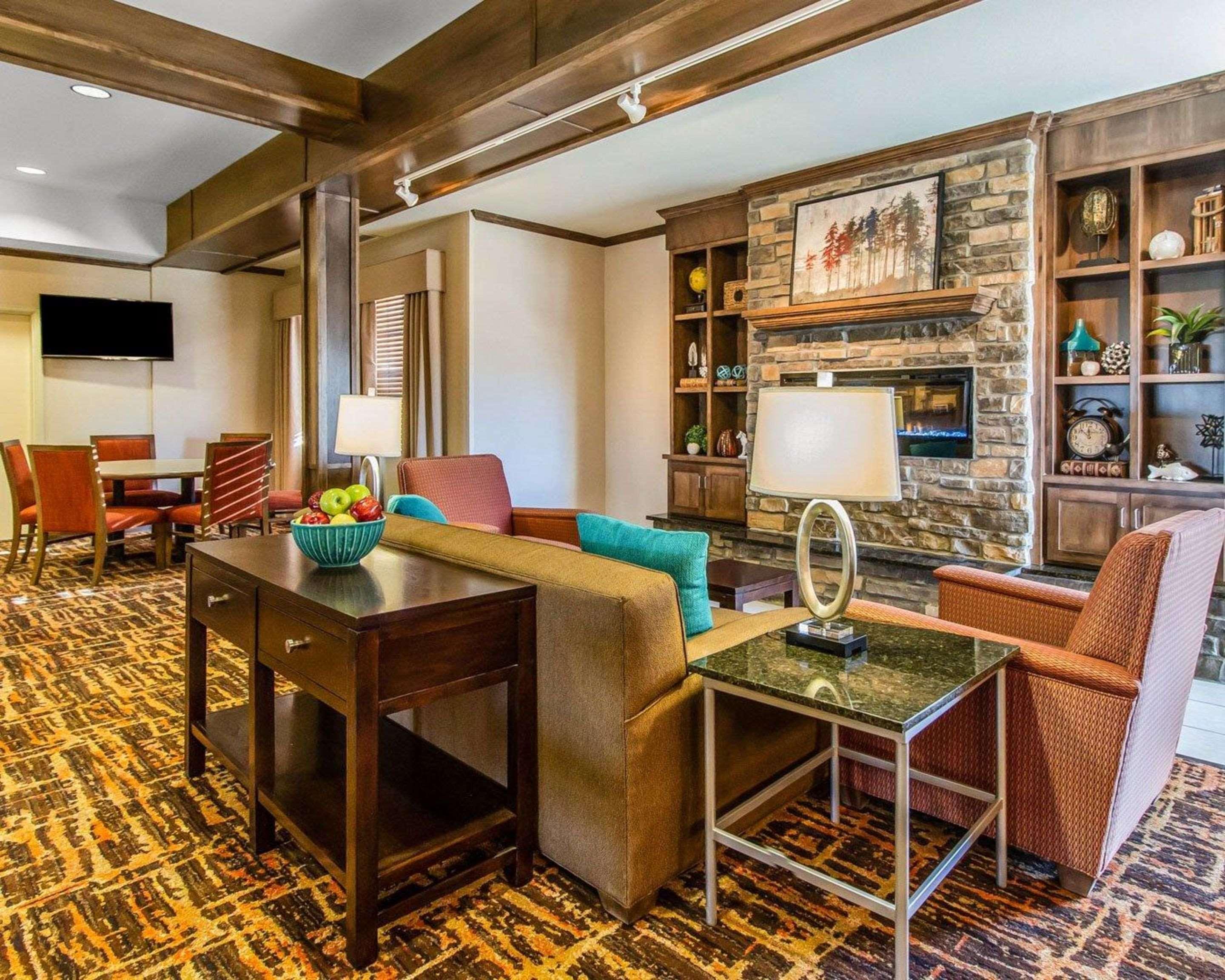 Mainstay Suites Watford City - Event Center Eksteriør bilde